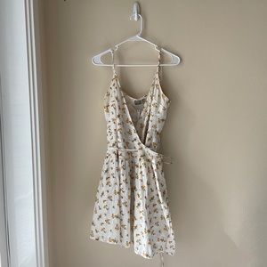 NWT Floral Wrap Mini Dress 🌼